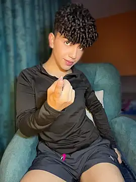 Snapshot of Nick_Twink chatting on February 13, 2026, 6:53 am Nick Twink online show from February 13, 2026, 6:53 am