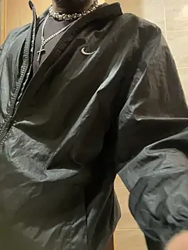 liyamjunior online show from February 22, 2026, 9:57 pm