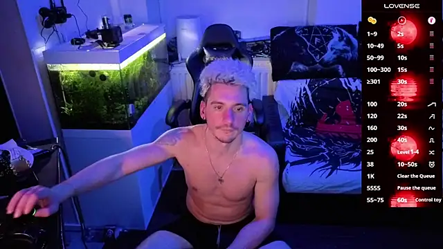 Rayzel White online show from February 26, 2026, 9:25 pm