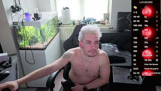 Rayzel White online show from March 27, 2026, 4:07 pm