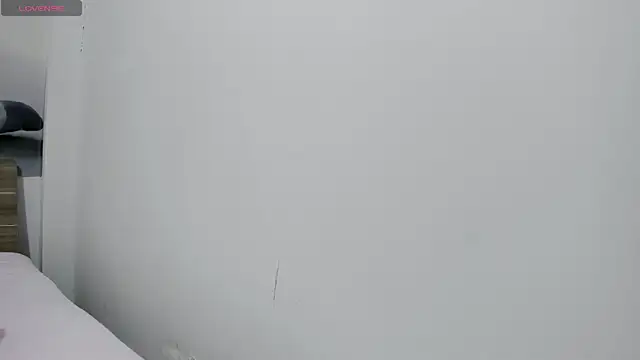 xixi-room online show from January 13, 2026, 4:51 am