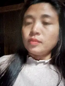 miumiu sexy2x online show from March 9, 2026, 5:22 am