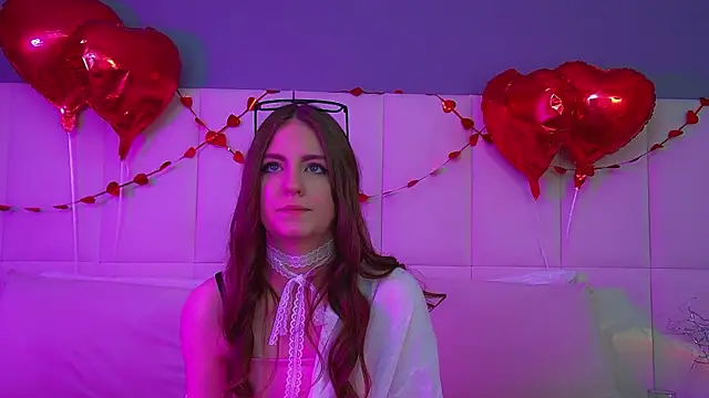 SofiaSarvain online show from February 12, 2026, 6:08 am