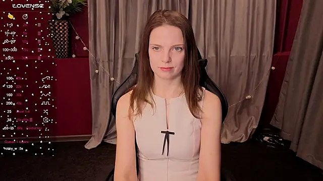 Snapshot of RoseWaulhgberg chatting on January 18, 2026, 1:42 am RoseWaulhgberg online show from January 18, 2026, 1:42 am