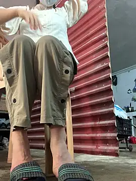 Snapshot of emgaisayhi chatting on March 2, 2026, 5:19 am emgaisayhi online show from March 2, 2026, 5:19 am