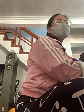 Snapshot of emgaisayhi chatting on March 3, 2026, 1:45 am emgaisayhi online show from March 3, 2026, 1:45 am