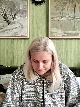 NyushaLollipop online show from April 27, 2026, 9:51 am