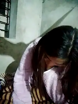 out-lustt online show from March 14, 2026, 9:53 pm