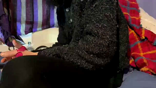 Snapshot of joyfullpussylicker chatting on February 5, 2026, 11:48 am joyfullpussylicker online show from February 5, 2026, 11:48 am