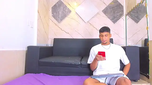 ALEX KEITH26 online show from February 13, 2026, 11:50 am