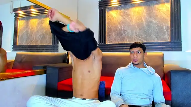 ALEX KEITH26 online show from April 16, 2026, 11:55 am