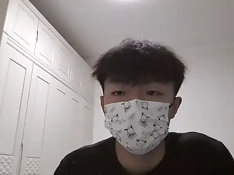 Chocolates-001 online show from January 14, 2026, 12:33 pm