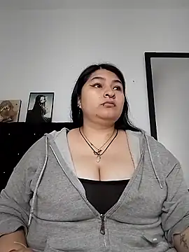 LauraHorny69 online show from March 10, 2026, 1:05 pm