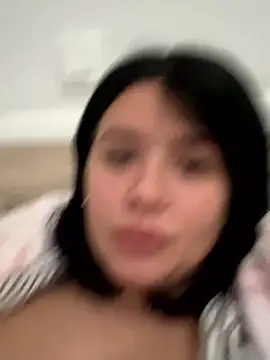 aidabel online show from January 14, 2026, 9:26 am