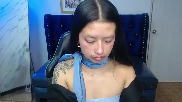 Snapshot of Candy_Rose_v chatting on February 28, 2026, 1:23 pm Candy Rose v online show from February 28, 2026, 1:23 pm