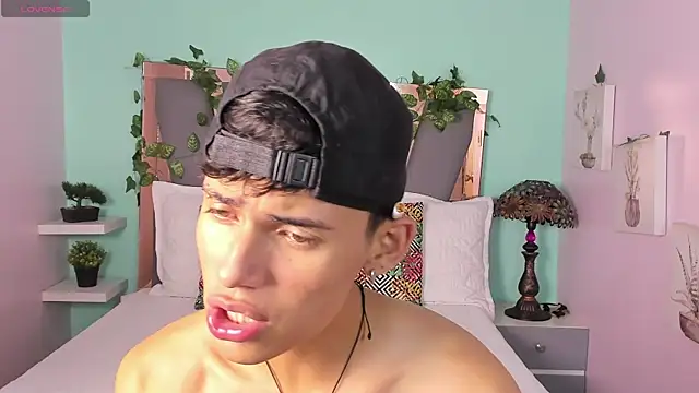 Astaroth Grigori online show from April 18, 2026, 7:07 pm