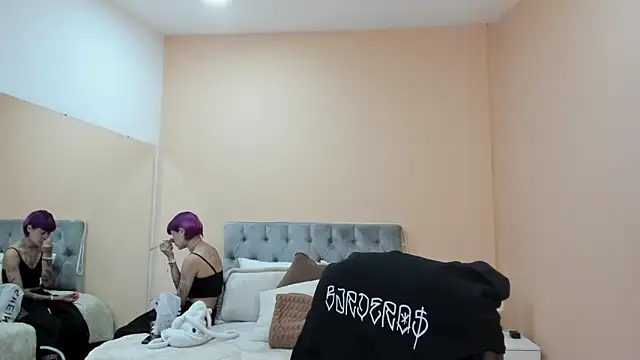 Snapshot of Bela_Craxkerr chatting on February 12, 2026, 12:33 pm Bela Craxkerr online show from February 12, 2026, 12:33 pm