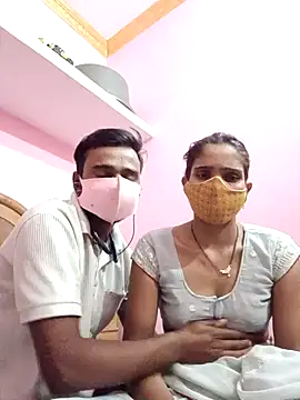 Snapshot of Cutiepie91 chatting on April 13, 2026, 5:13 am Cutiepie91 online show from April 13, 2026, 5:13 am