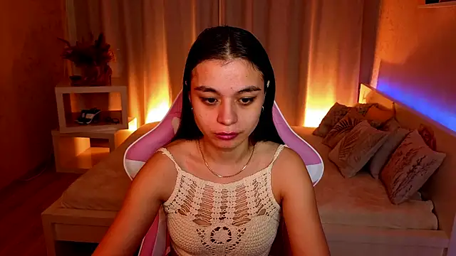 Kim Bless online show from April 14, 2026, 1:44 am