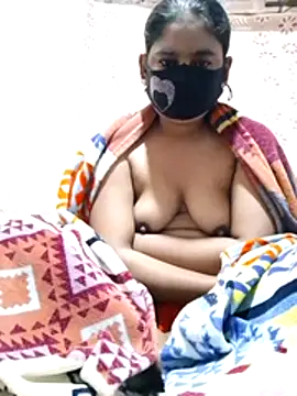 Hot Sweeti online show from February 5, 2026, 10:36 pm