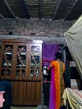 Hot Sweeti online show from March 2, 2026, 9:43 pm