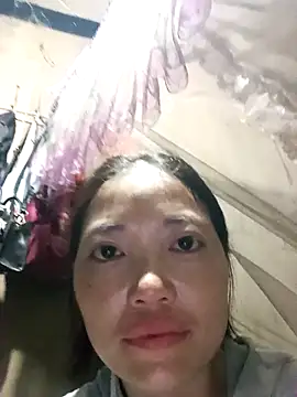 Snapshot of kotaka-shoow chatting on April 29, 2026, 10:52 am kotaka-shoow online show from April 29, 2026, 10:52 am