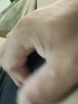 Snapshot of sexy-456789 chatting on February 19, 2026, 3:35 am sexy-456789 online show from February 19, 2026, 3:35 am