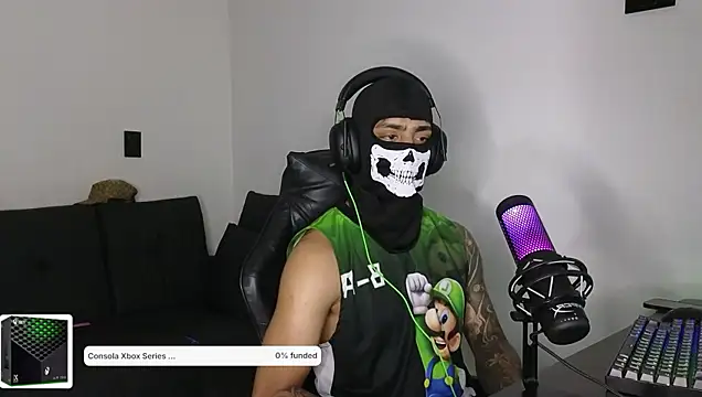 Snapshot of cash_master888 chatting on February 7, 2026, 7:45 am cash master888 online show from February 7, 2026, 7:45 am