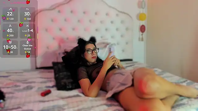 Snapshot of SusannaDoll chatting on March 4, 2026, 1:39 pm SusannaDoll online show from March 4, 2026, 1:39 pm