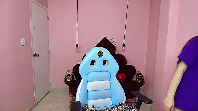 Snapshot of Ashley_benson_x chatting on February 26, 2026, 9:47 pm Ashley benson x online show from February 26, 2026, 9:47 pm