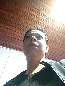 RossyAlvarez online show from April 3, 2026, 12:19 am