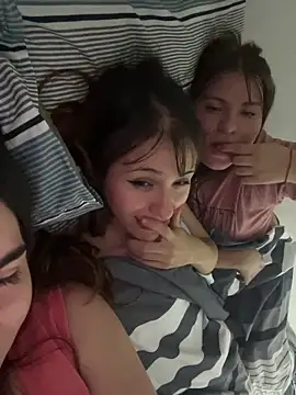 Snapshot of sofiagonet chatting on March 15, 2026, 11:05 am sofiagonet online show from March 15, 2026, 11:05 am