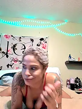 JasmineSkky online show from June 10, 2026, 1:17 am
