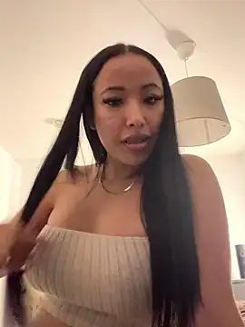 KianaSoraya online show from January 15, 2026, 8:56 pm