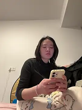 Cheating-wife online show from March 25, 2026, 12:33 pm