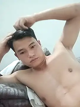 Snapshot of Maycute18 chatting on March 3, 2026, 1:28 pm Maycute18 online show from March 3, 2026, 1:28 pm