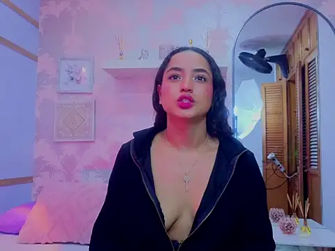 Emma Thompssonn online show from March 22, 2026, 12:19 pm