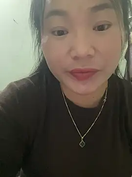 Snapshot of Shy-jane chatting on February 2, 2026, 4:33 am Shy-jane online show from February 2, 2026, 4:33 am