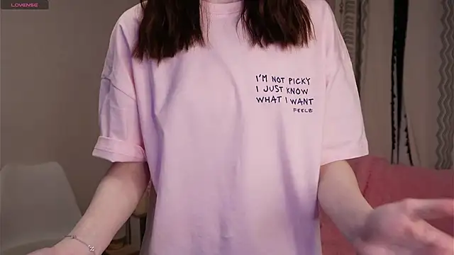 CarmaOlen online show from March 22, 2026, 7:06 pm