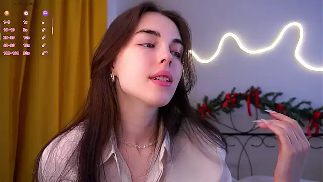 Snapshot of MirnaTellado chatting on February 16, 2026, 6:04 pm MirnaTellado online show from February 16, 2026, 6:04 pm