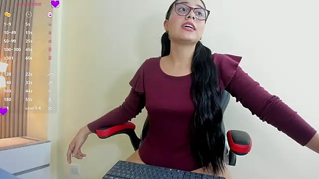 BELLA STONE3 online show from February 26, 2026, 7:46 pm