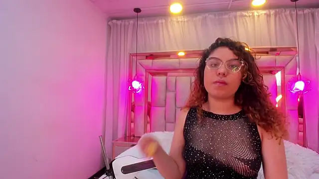 AllisonAdams  online show from March 30, 2026, 12:06 pm