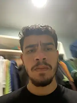 Snapshot of reipromiscuo01 chatting on February 6, 2026, 3:26 pm reipromiscuo01 online show from February 6, 2026, 3:26 pm