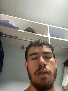 Snapshot of reipromiscuo01 chatting on February 17, 2026, 4:57 pm reipromiscuo01 online show from February 17, 2026, 4:57 pm