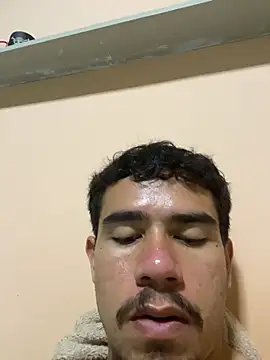 Snapshot of reipromiscuo01 chatting on February 20, 2026, 3:03 am reipromiscuo01 online show from February 20, 2026, 3:03 am