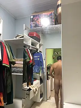 Snapshot of reipromiscuo01 chatting on February 28, 2026, 4:41 pm reipromiscuo01 online show from February 28, 2026, 4:41 pm