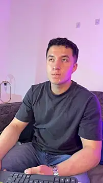 Alexander Connor online show from February 13, 2026, 12:01 pm