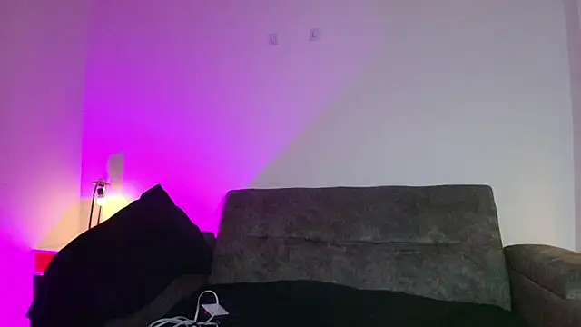 Alexander Connor online show from March 21, 2026, 11:59 am