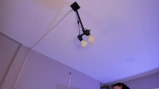 millieskinny18  online show from January 17, 2026, 11:30 pm