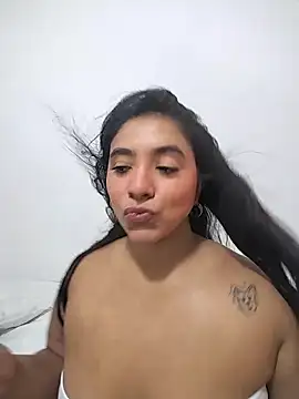 Eva Ferrari online show from April 29, 2026, 5:30 pm